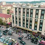 Golden Palace 5* שקודר