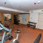 מלון Golden Palace שקודר