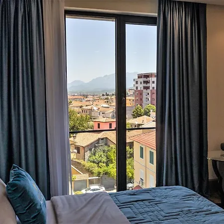 Hotell Golden Palace 5*