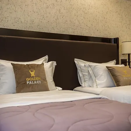 Hotell Golden Palace 5*