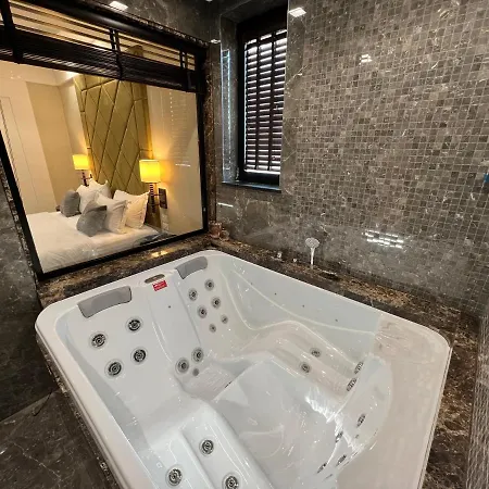 Golden Palace 5* Shkodër