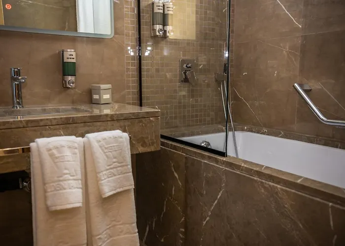 Hotel Golden Palace 5*