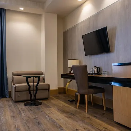 Golden Palace Hotel Shkoder