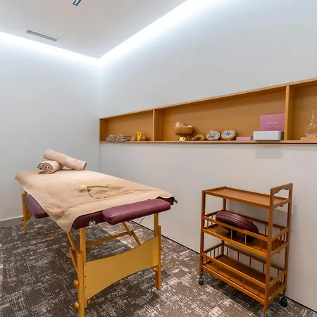 酒店 Golden Palace 5*