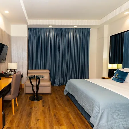 Otel Golden Palace 5*