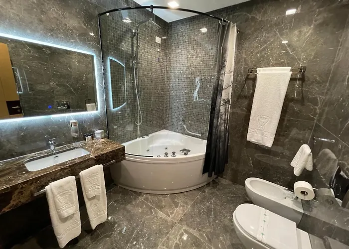 Golden Palace 5* Shkoder