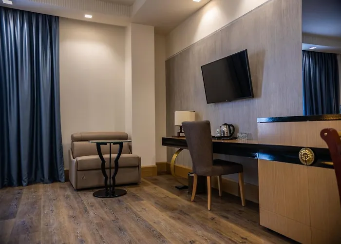Golden Palace Hotel Shkoder