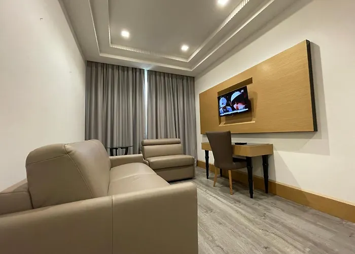 Golden Palace Shkoder