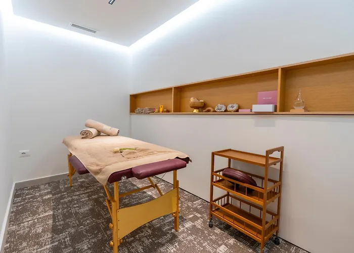 酒店 Golden Palace 5*